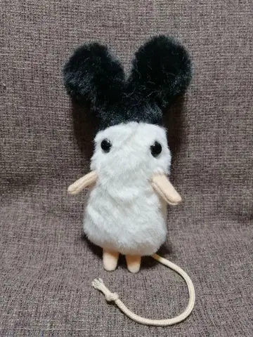 쥐 봉제 인형, 시로쿠로 미미츄 씨.