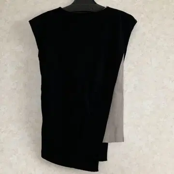 미사용 새상품 MIREPOIX 슬리브리스 니트