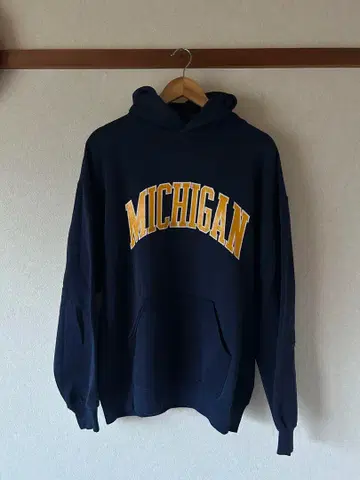 90s 러셀 MICHIGAN 로고 네이비 후드티