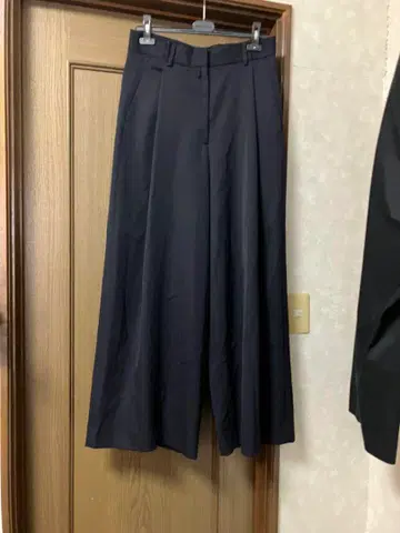 드리스 반 노튼 울 와이드 슬랙스 턱