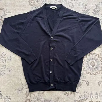 JOHN SMEDLEY 네이비 V넥 가디건 M 새상품급