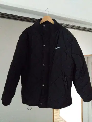 Subciety 블랙 퀼팅 자켓