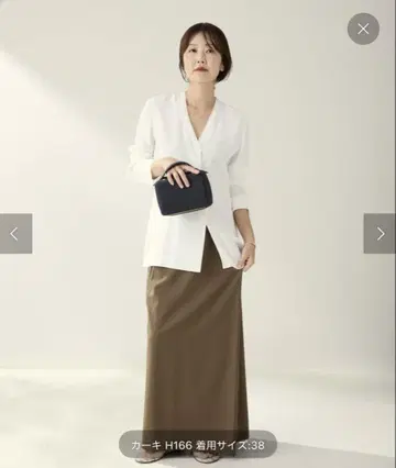 R IAM WOOSTED 스커트