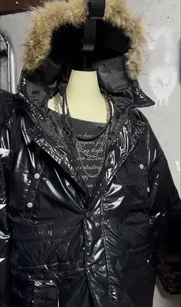 Deckers 퍼 다운 swag