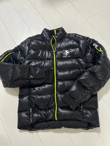 RLX 블랙 다운 자켓 표기 사이즈 S