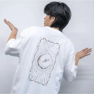 TaniYuuki 태양과 달 T셔츠