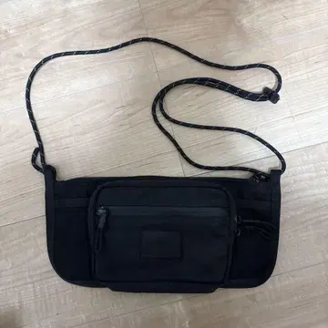 EVISEN 코드 스트랩 숄더