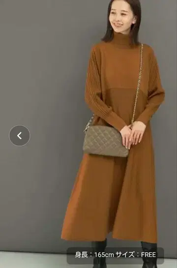URBAN RESEARCH 터틀넥 디자인 슬리브 원피스