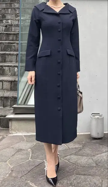 젠느 JENNE 오드리 스트레이트 원피스 M 긴팔 네이비 곤