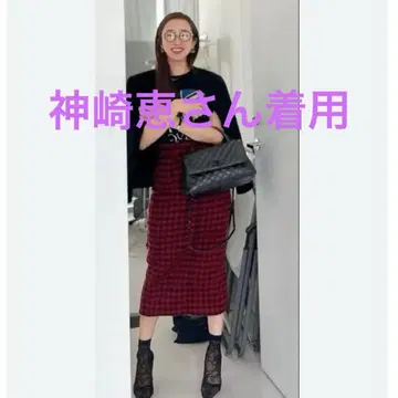 카미사키 메구미 착용 누메로벤투노 체크 스커트