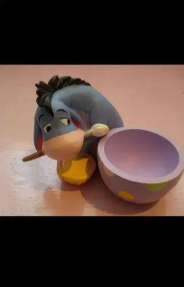 디즈니 곰돌이 푸 이요르 오브제 피규어 부활절