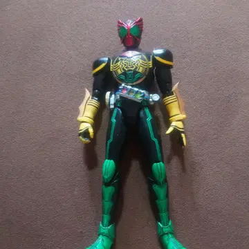 SH 피규아트 가면라이더 오즈