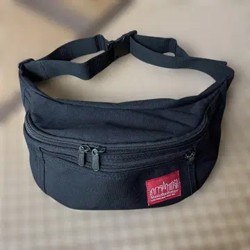 Manhattan Portage 나일론 바디백 블랙