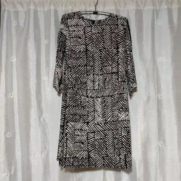 marimekko 7부 소매 무릎 기장 원피스