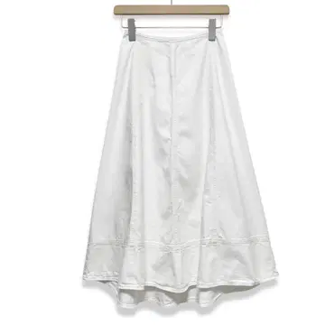 새상품급 MACPHEE 라이트 온스 데님 서큘러 스커트 BASIC