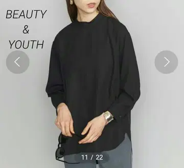 BEAUTY&YOUTH 백 버튼 슬릿 9부 소매 블라우스