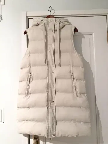 ZARA 자라 다운 베스트 아이보리 베이지