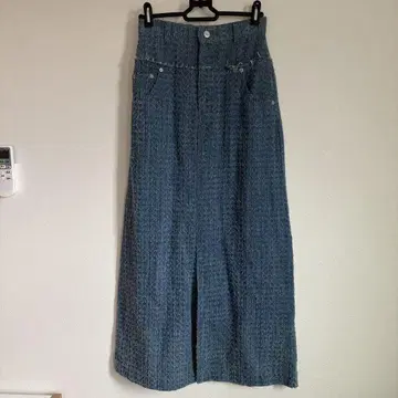 Bab 도트 데미지 데님 스커트