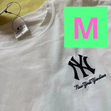 새상품 뉴욕 양키스 MLB 긴팔 T셔츠 롱티 여성용 M