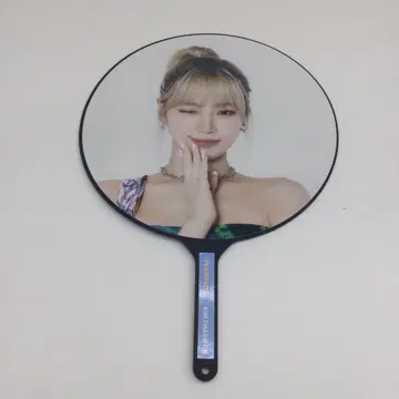 르세라핌 채원 부채 42251016P01S