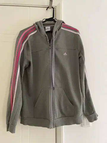 adidas 후드 부착 그레이 후드티