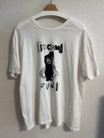 TACOMA FUJI RECORDS XL 화이트 티셔츠