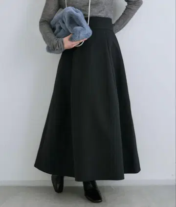 라 부티크 봉봉 블랙 플레어 롱 스커트 사이즈 36