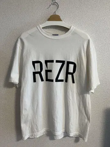 Champion REZR T셔츠 M 사이즈