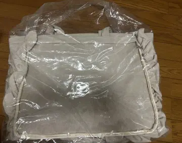 자카마트 A3 백참 달린 프릴 토트백 코듀로이 베이지