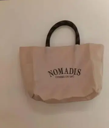 NOMADIS 토트백 베이지