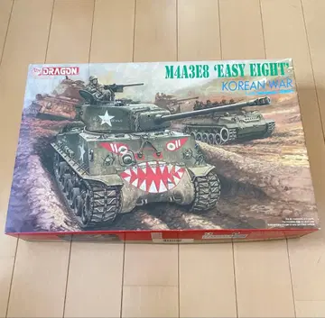드래곤 DRAGON M4A3E8 'EASY EIGHT' 1/35 프라모델