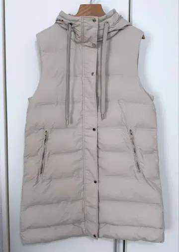 ZARA 베스트 다운 M 사이즈 베이지