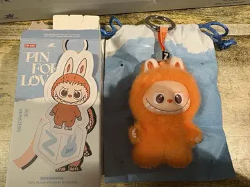 THE MONSTERS PIN FOR LOVE 라부부 Z