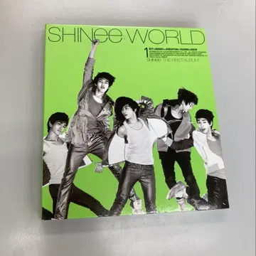SHINee The First Album SHINee World A