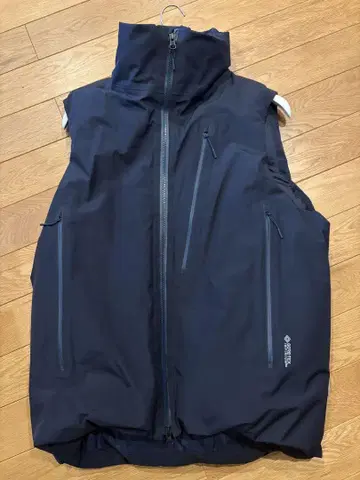 DAIWA LIFESTYLE 다운 베스트 GORE-TEX S 네이비