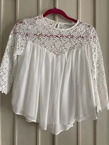 ZARA 화이트 레이스 오부소매 블라우스