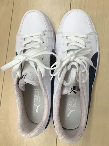 PUMA 스니커즈 화이트/네이비