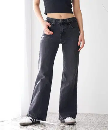 Levi's 리바이스 MIDDY ANKLE 플레어