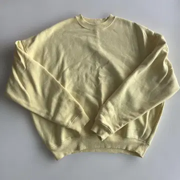 FREAK'S STORE 연한 노란색 크루넥 맨투맨
