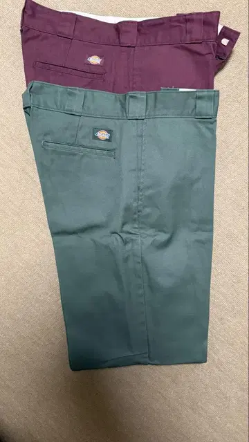 [ Dickies ] 팬츠 2개 세트 빨간색 x 그린 크리스마스 컬러