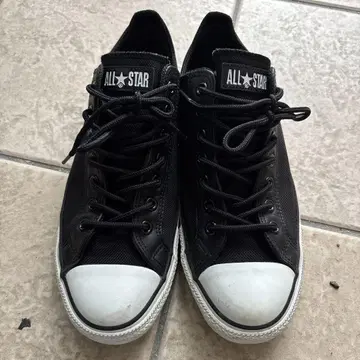 CONVERSE ALL STAR 블랙 로우컷 스니커즈