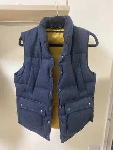네이비 퀼팅 다운 베스트