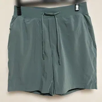 룰루레몬 그린 숏팬츠