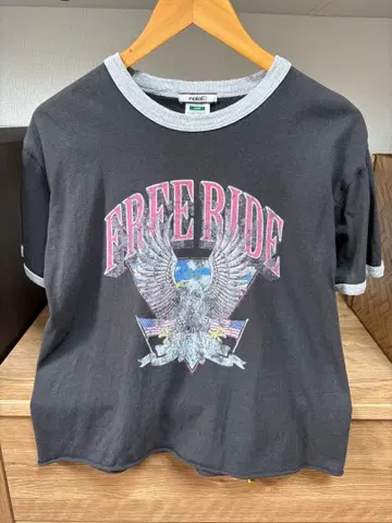 컨디션 최상! 로이얄 이글 프린트 T셔츠 FREE 사이즈