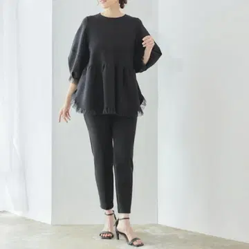 엔스위트 튤립 페플럼 상의 블랙