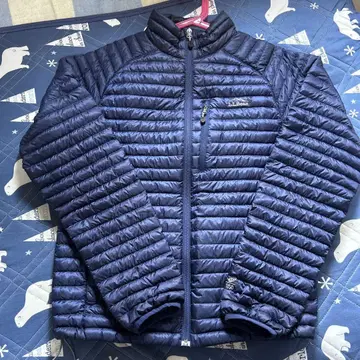 L.L.Bean 네이비 울트라 라이트 다운