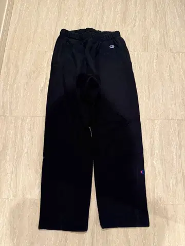 엔 Champion 블랙 스웨트 팬츠