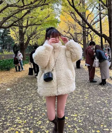 epine sheep mouton coat