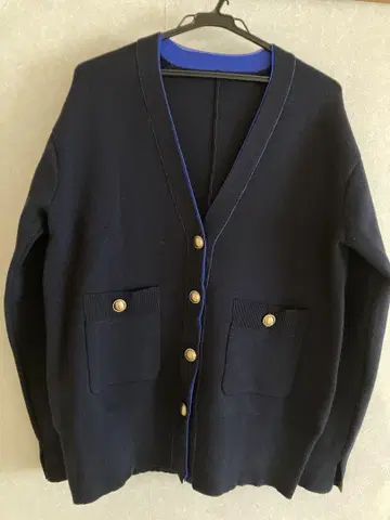 새상품급 콜라주 개럴개런트 가디건