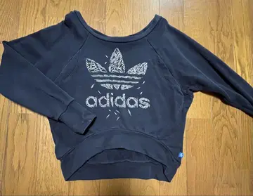 아디다스 오리지널 보트넥 맨투맨 상의